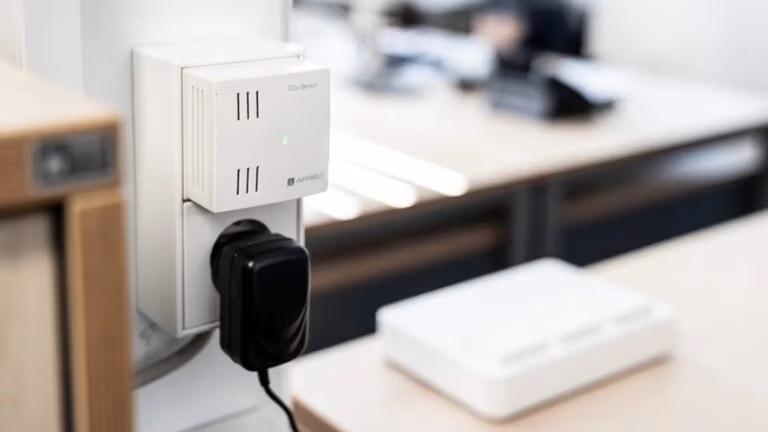 AFRISO CO2-Sensor für smartes Lüften im Büro