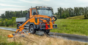 Hako_Multicar M41_Seitenausleger Mähen