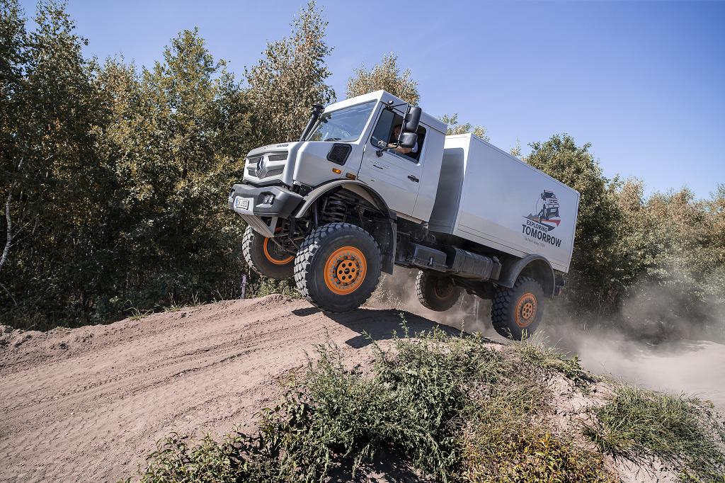 Bildunterschrift
Mercedes-Benz Unimog U 5030 (Hellgeth)
Copyright
© Daimler Truck AG