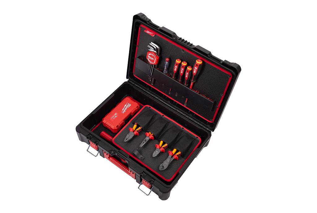 Der Packout-Handwerkzeugkoffer für Elektroinstallationen kombiniert eine gewerkeorientiert zusammengestellte Auswahl an Werkzeugen mit einem modularen Aufbewahrungssystem.