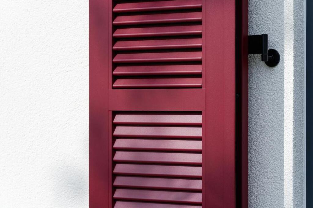 Der Sonnen-, Sicht- und Wetterschutz von EHRET verbindet regionale Tradition mit Funktionalität