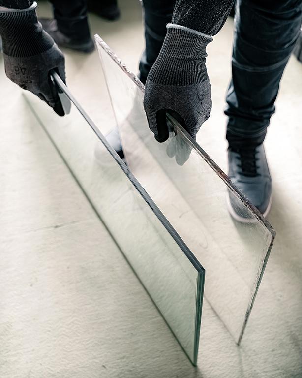 Alte Eichenrahmen im Schloss Wynendaele mit neuer Wärmedämmung

Flämisches Kulturerbe restauriert mit FINEO Vakuumisolierglas