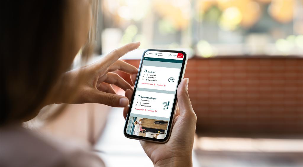 Mit ihrem persönlichen Account haben Nutzer im MyZehnder Service Center die Möglichkeit, ihre Anfragen noch komfortabler zu verwalten und auf sämtliche Serviceleistungen zuzugreifen. Das trägt nicht nur zur Sicherheit bei, sondern sorgt auch für eine personalisierte Nutzererfahrung.