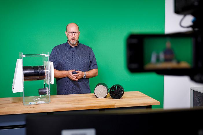 inVENTer bietet jeden Donnerstag um 10 Uhr und 15 Uhr zu den einzelnen Lüftungs-Themen Live-Onlineseminaren an, an denen die Teilnehmer ihr Wissen flexibel von zuhause aus vertiefen können – die Teilnahme ist Voraussetzung für den Erhalt des Zertifikats. Bildquelle: inVENTer GmbH, Löberschütz