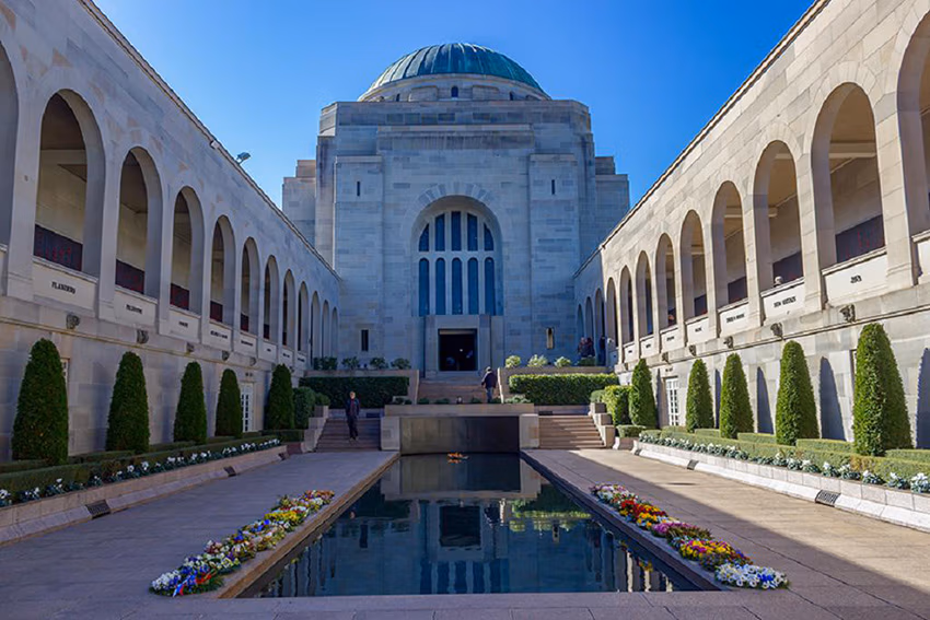 CANBERRA, AUSTRALIA, – 2015, Mai 15: The Australian War Memorial view.