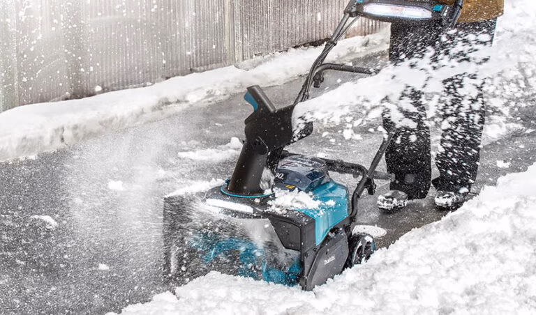 SN001G die erste Akku-Schneefräse von Makita